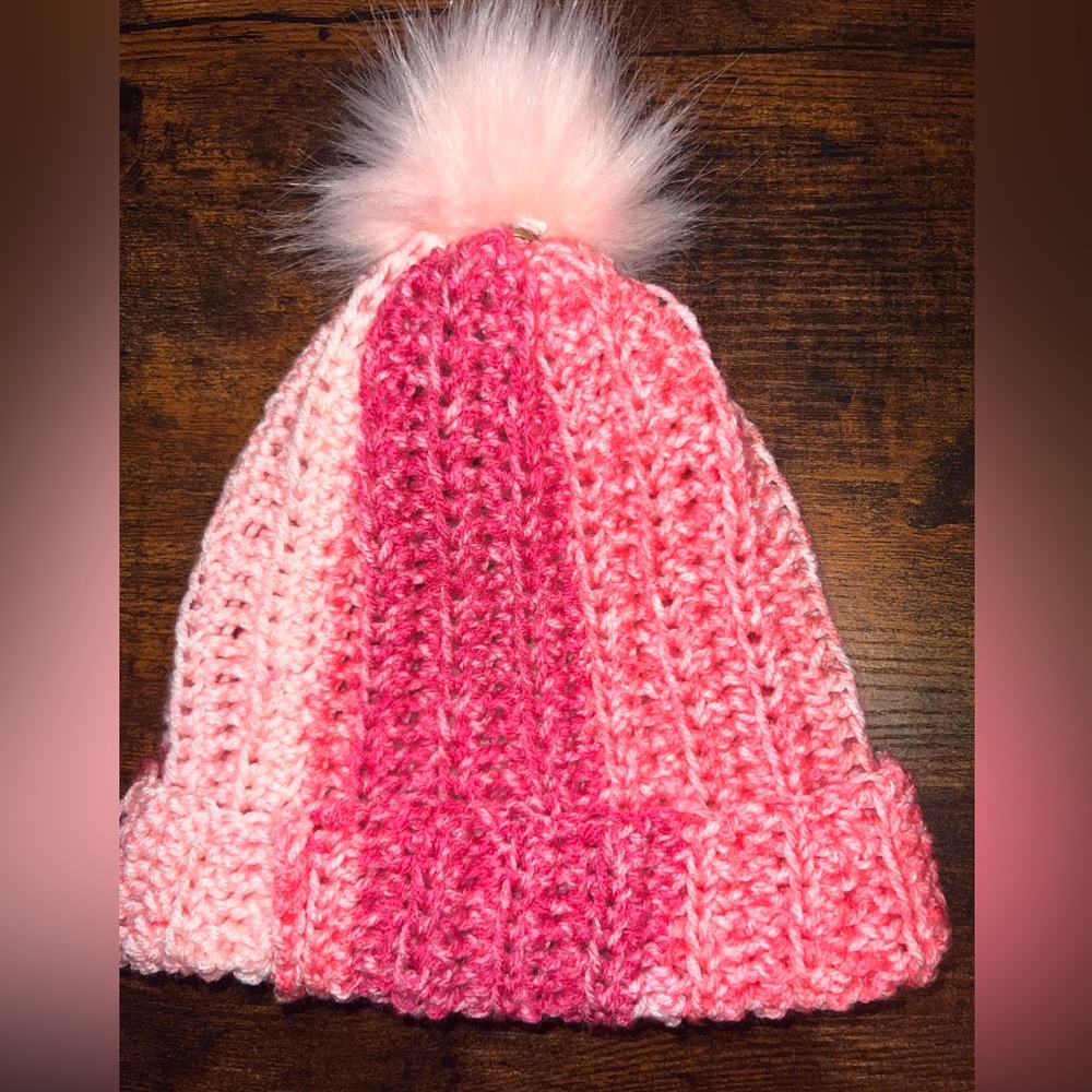 Crochet Womens Pink Hat with detachable furry Pom Pom.